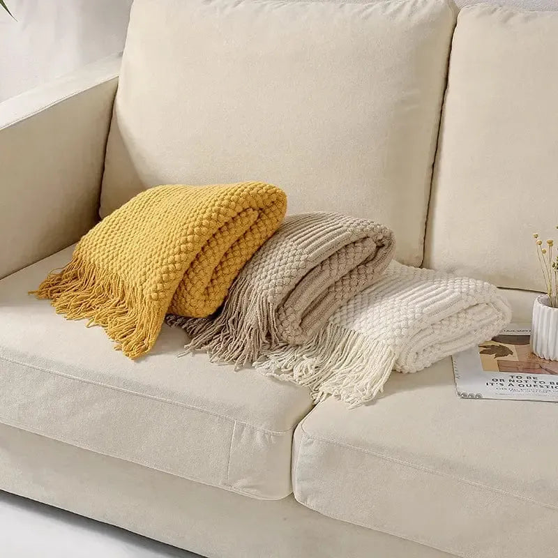 Boutis Matelassé Léger en Beige-Crème Élégance