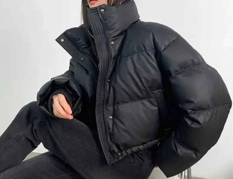 Doudoune Femme Noire Courte Élegance