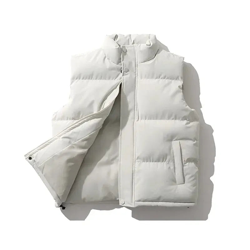 Doudoune sans manche blanche pour l'homme moderne
