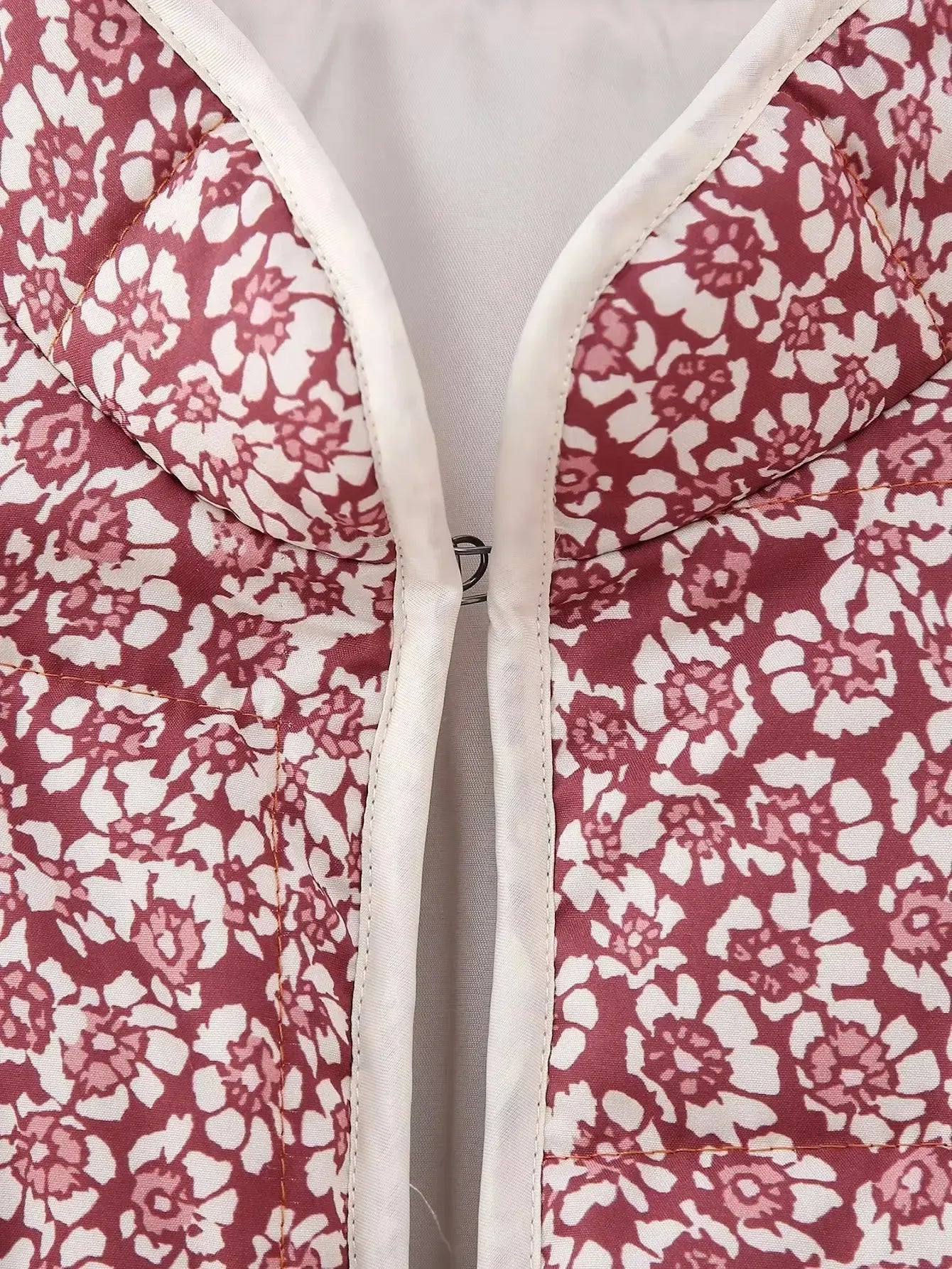Veste Matelassée Légère Fleurie pour Femme - Élégance Printanière
