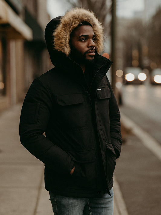 Doudoune Homme Noir avec Fourrure Élégante