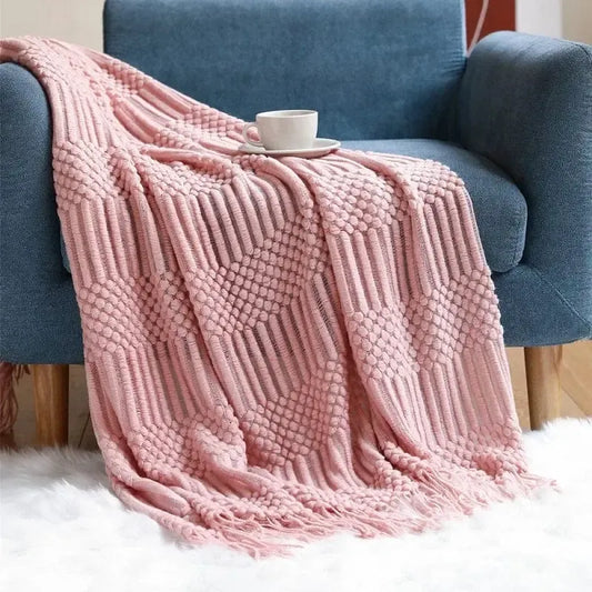 Boutis Matelassé Léger en Rose Poudré Élégance