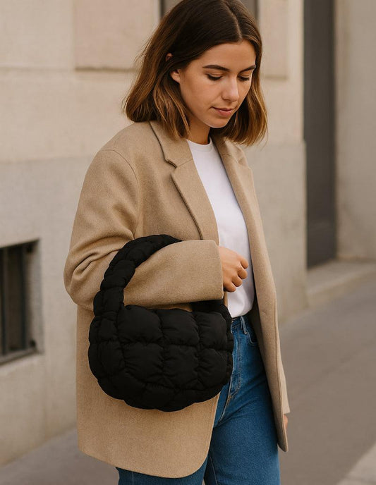 Petit Sac Matelassé Noir Élégance