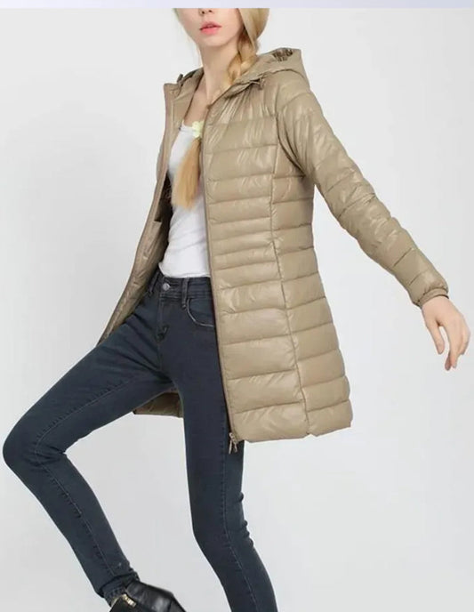 Doudoune Longue Camel pour Femme Élégante